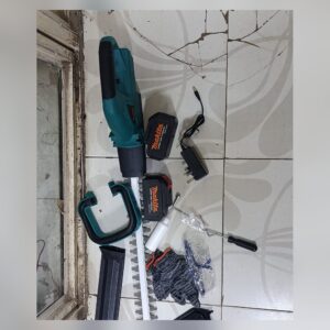 makita cordless hedge trimmer